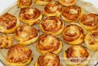 Recept Pizza slimáky so syrom a pršutom - pizza slimáky - postup